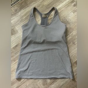 Athleta tank
